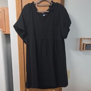 Old Navy Black V-Neck Dress